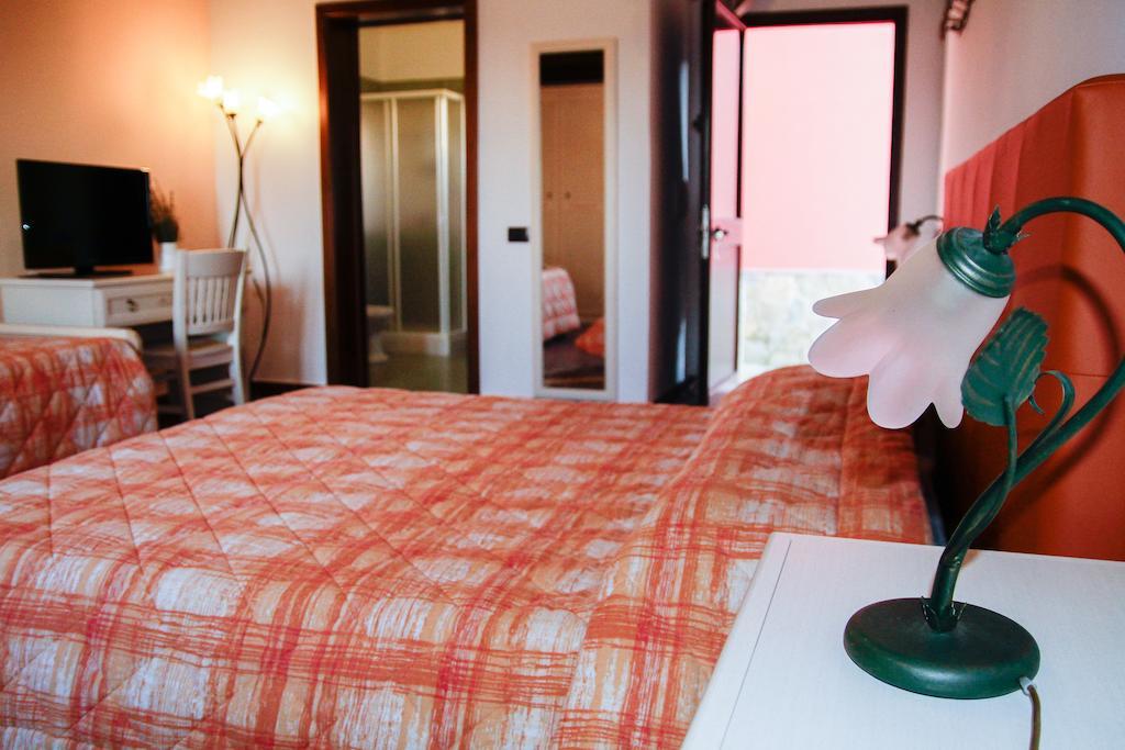 B&B Baglio Degli Ulivi Crocevie Exterior foto